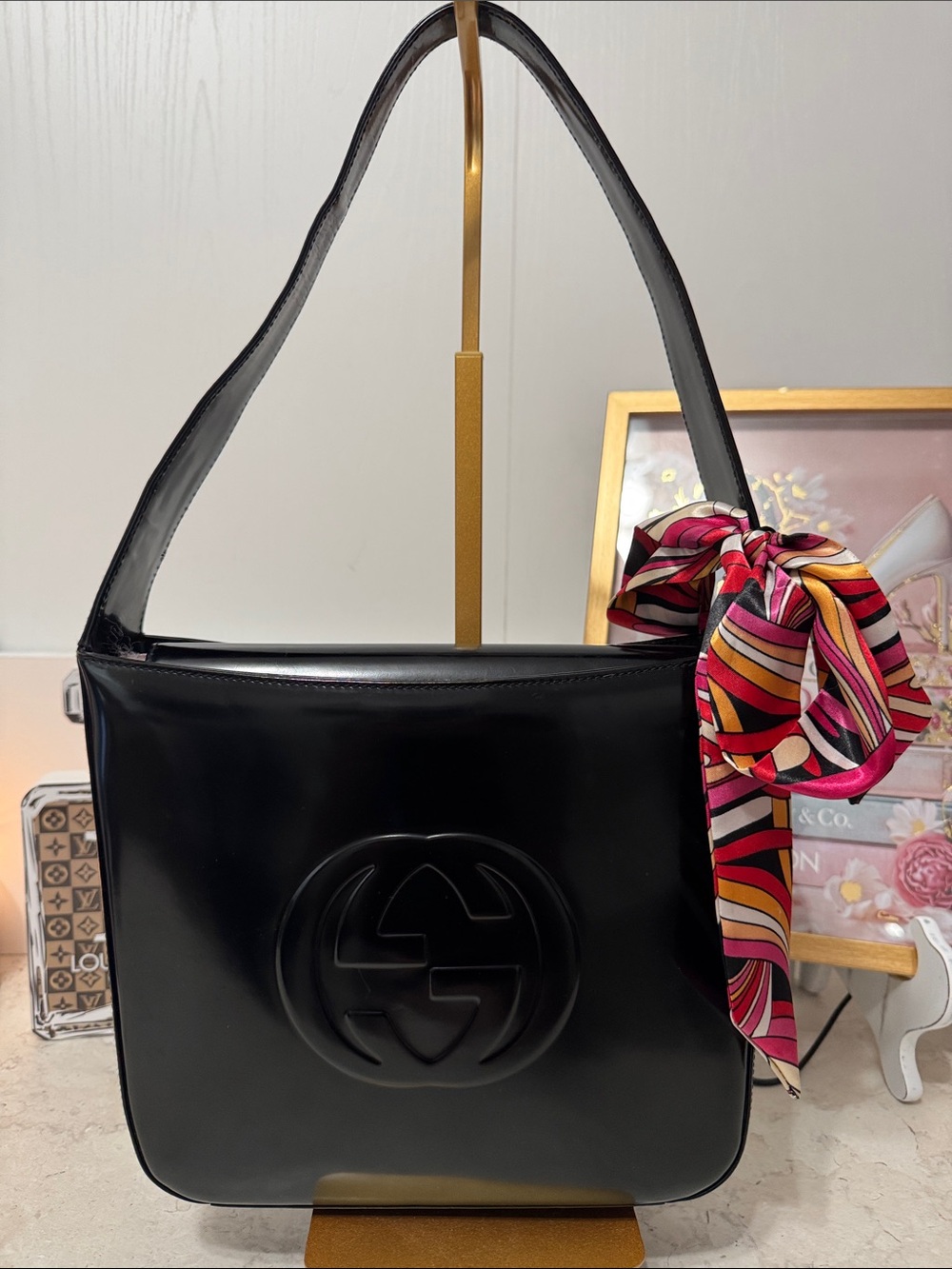 Gucci Vintage 1970s patent leather interlocking GG shoulder bag EUC